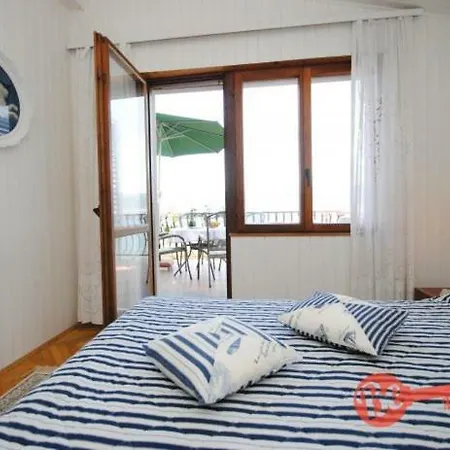 Apartment Milena Trogir