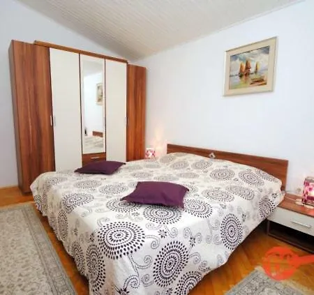 Milena Apartment Trogir
